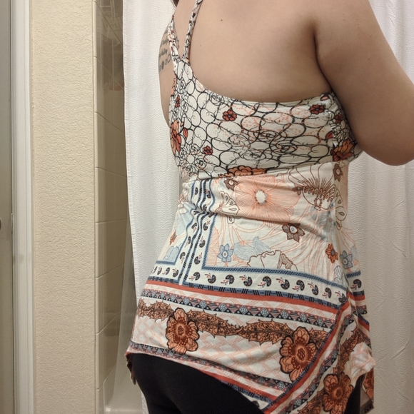 Tank top - Picture 2 of 2